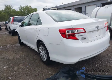2013 Toyota Camry Le из США, поврежденный, VIN 4T4BF1FK3DR334514